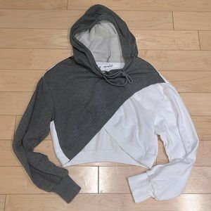 Superdown Cropped Hoodie 💓